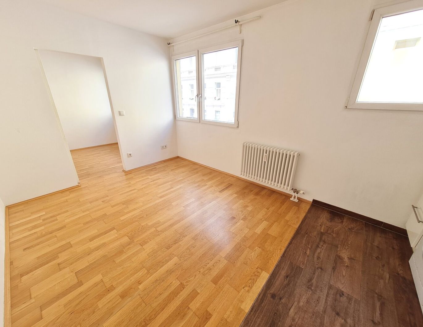 TOPZUSTAND! 2 ZIMMER MINIWOHNUNG NÄHE BACHERPLATZ!!