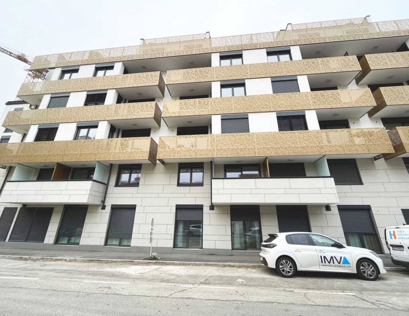BEL ATRIUM - Moderne 2-Zimmer-Wohnung mit Balkon - in der Klenaugasse