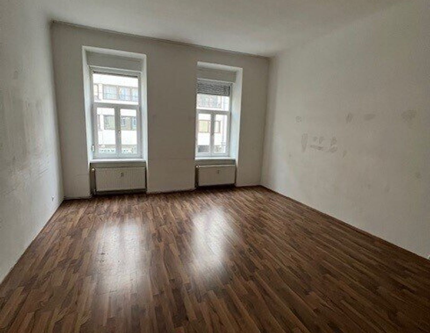 Sonderangebot! 2 Monate Mietfrei: 3-Zimmerwohnung in zentraler Lage mit Schlossbergblick