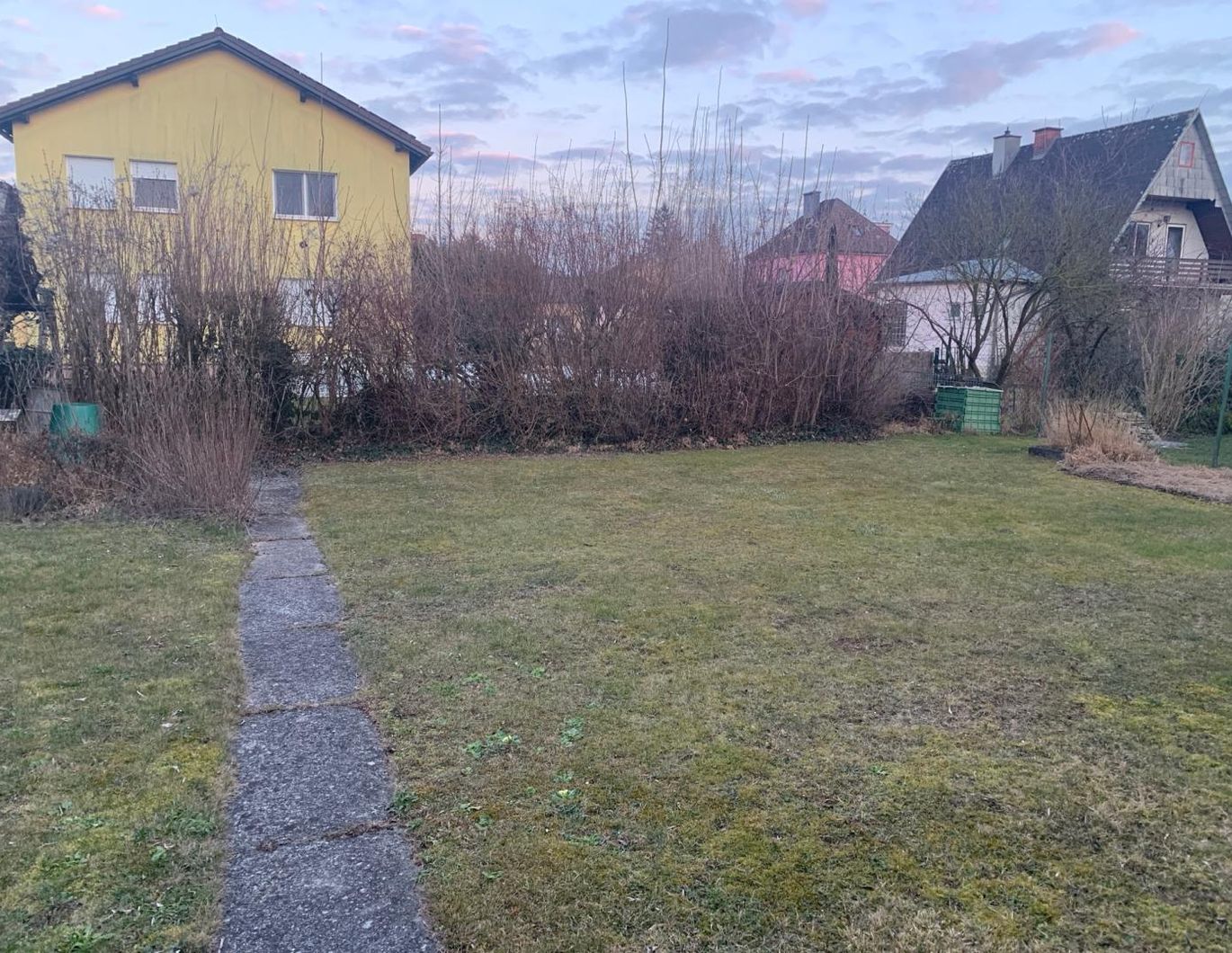 Gepflegtes Einfamilienhaus in sehr begehrter, ruhiger Lage!!