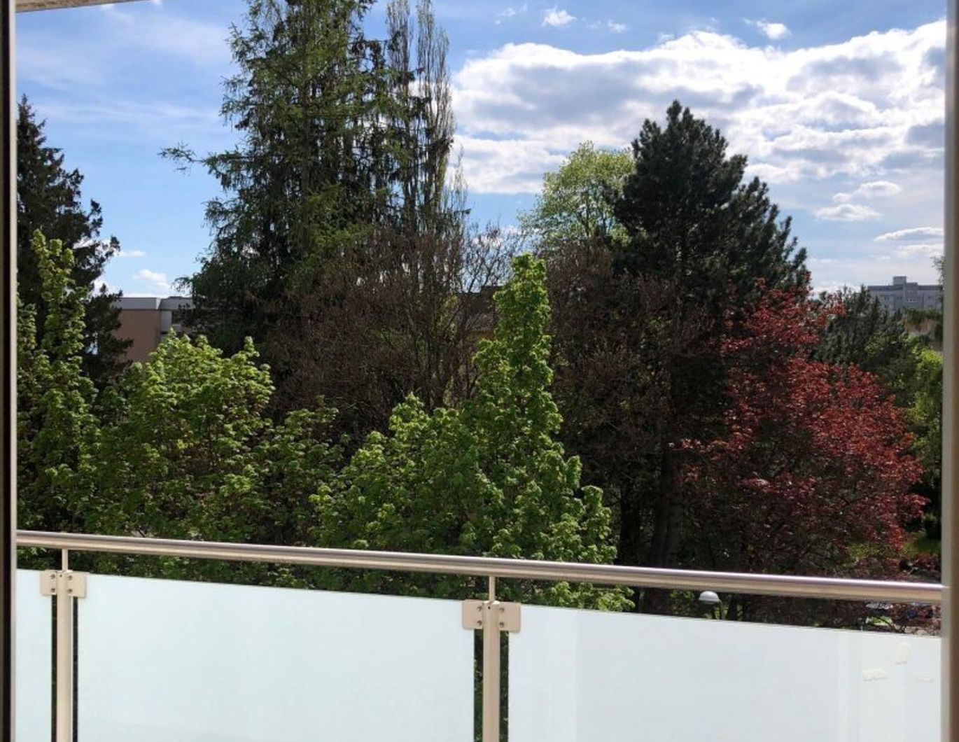 Schöne 2-Zimmer-Wohnung mit Balkon in 8010 Waltendorf!