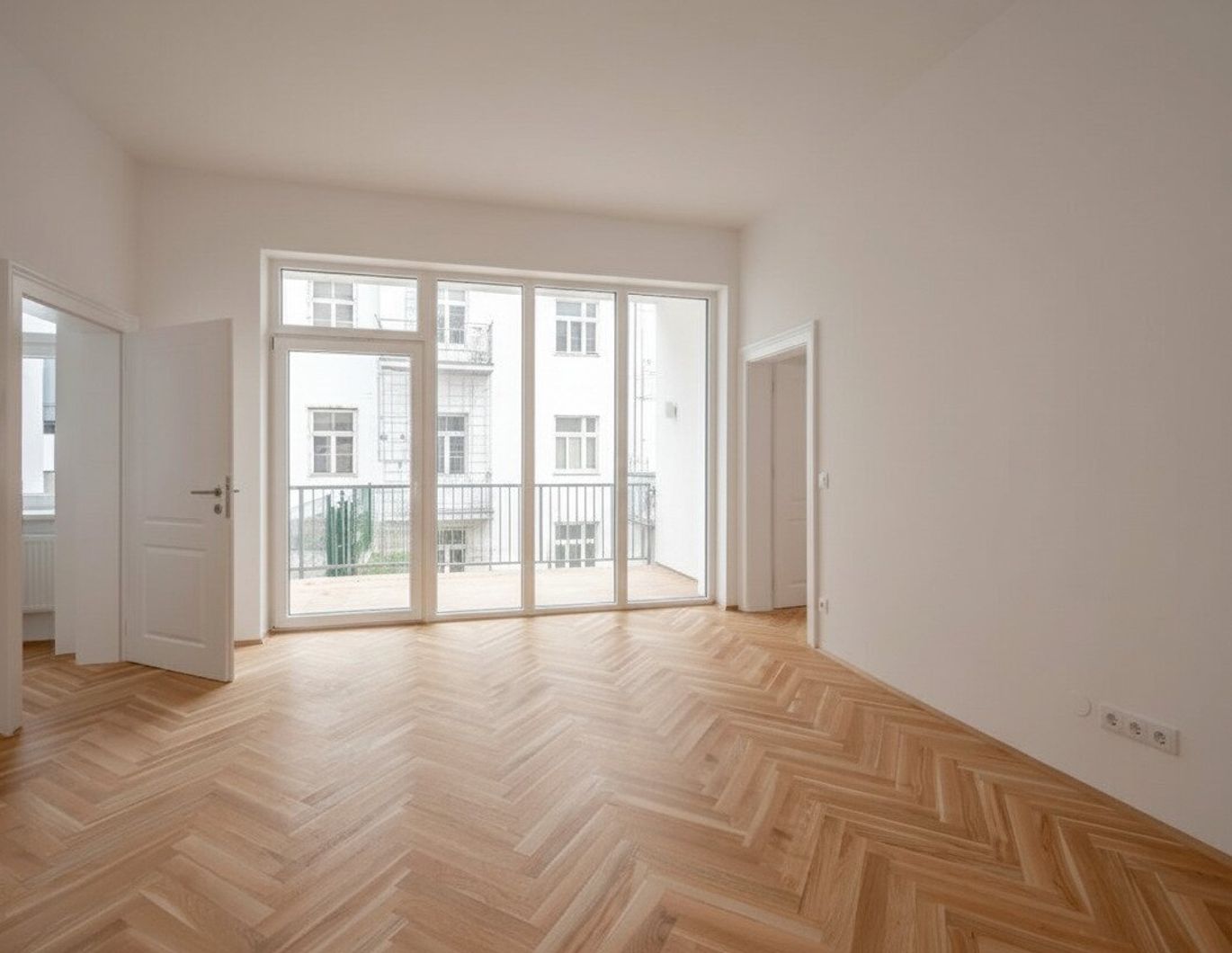++NEU++ Großartig geschnittene 1-Zimmer Altbau-Wohnung in toller Lage (Erstbezug)!!!