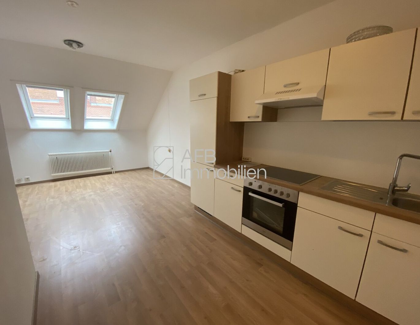 Minigarconniere in der Rechbauerstraße zu vermieten