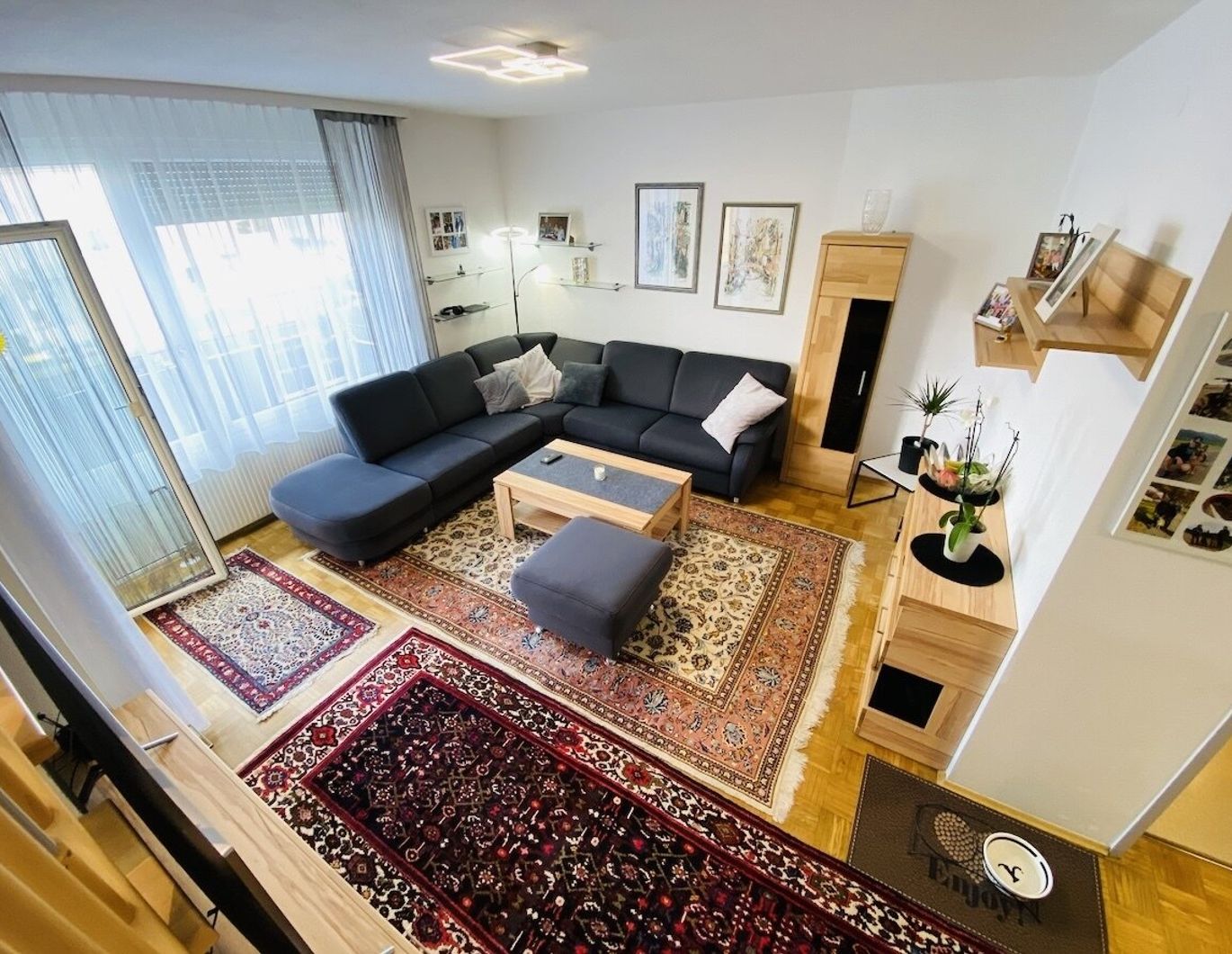Zeltweg: Top-gepflegte 4 Zimmer-Eigentumswohnung mit Balkon & Tiefgarage in ruhiger Lage