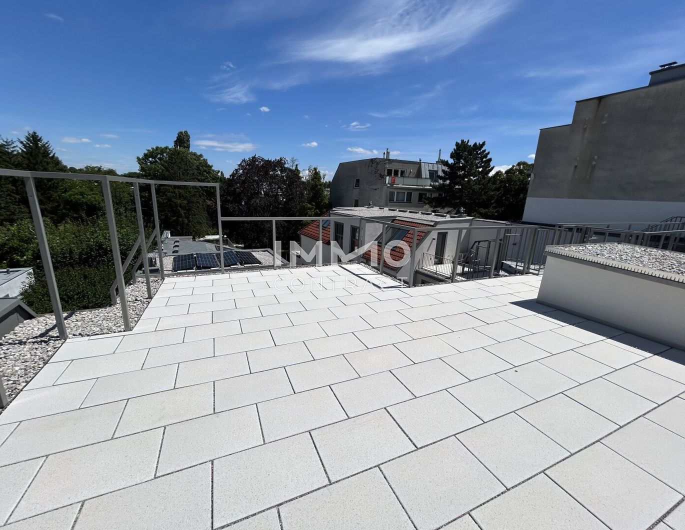 DEM HIMMEL SO NAHE- herrliche Dachterrasse, und 3 Zimmer - ERSTBEZUG !