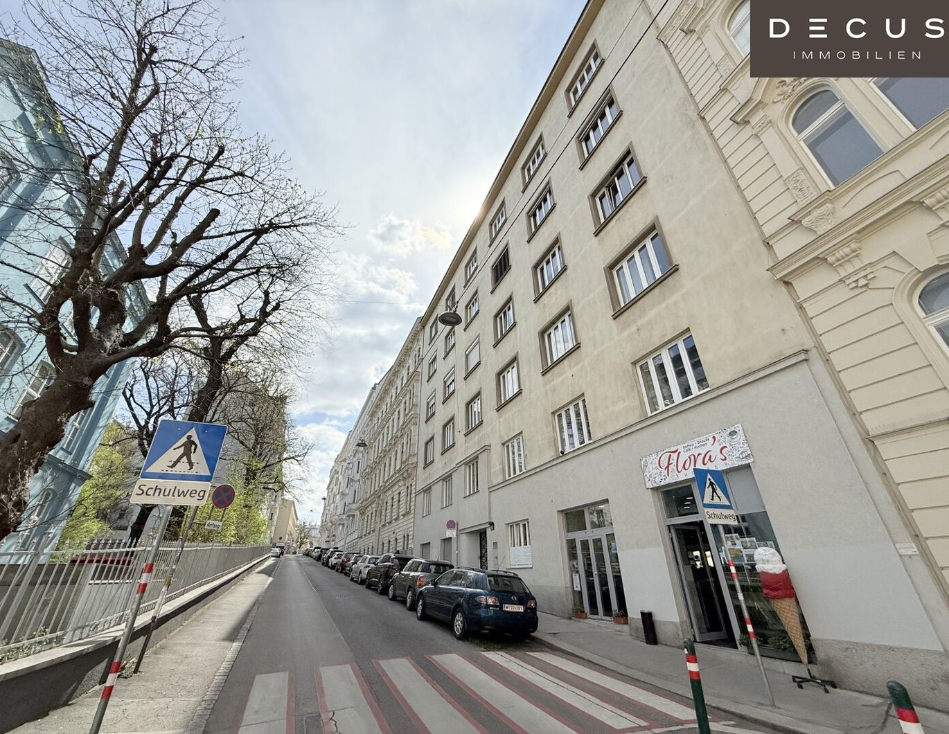 | 4 ZIMMER | LOGGIA | MIT EINBAUKÜCHE | NAHE TAUBSTUMMENGASSE | AB SOFORT