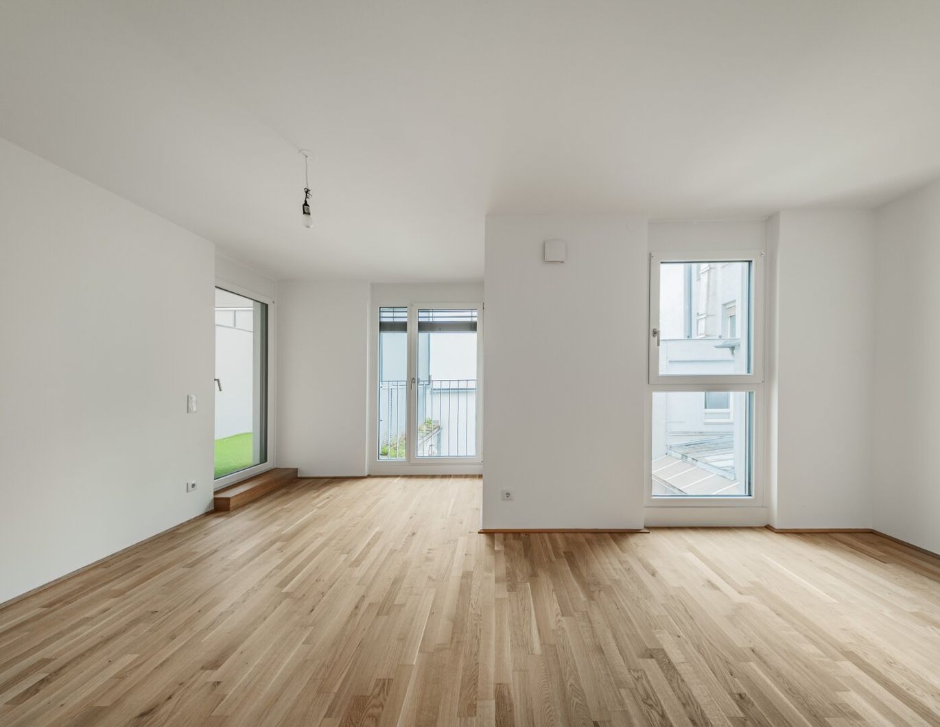 Moderne 3-Zimmer-Wohnung mit top Ausstattung und Tiefgaragenstellplatz!
