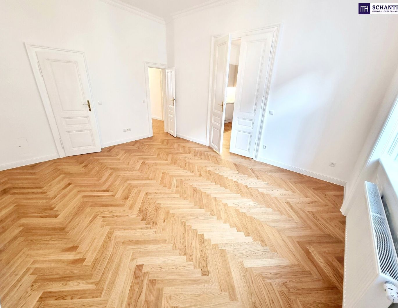 Mehr Raum. Mehr Stil. Mehr Altbau! Hofseitiger Balkon + Traumhaft saniertes Altbauhaus + Ruhige Seitengasse + Super beliebtes Grätzl! Viel Grün + Viel Charme! Jetzt zugreifen!