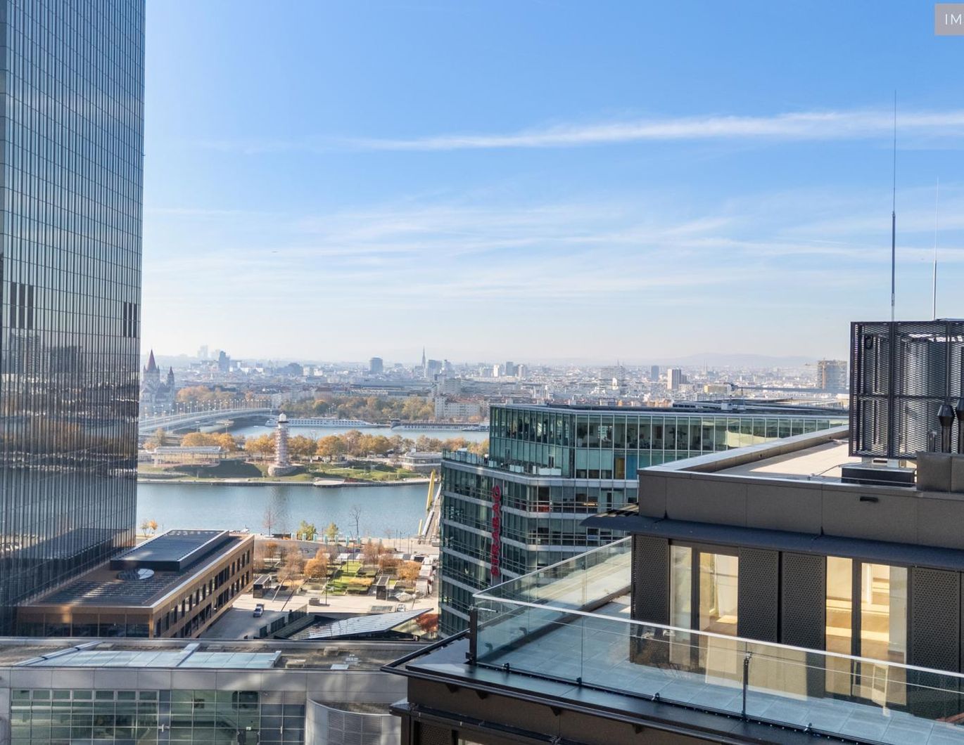 DC FLATS - 17.OG: 3 Zimmer + Terrasse, hochwertig leben im Herzen der Skyline!