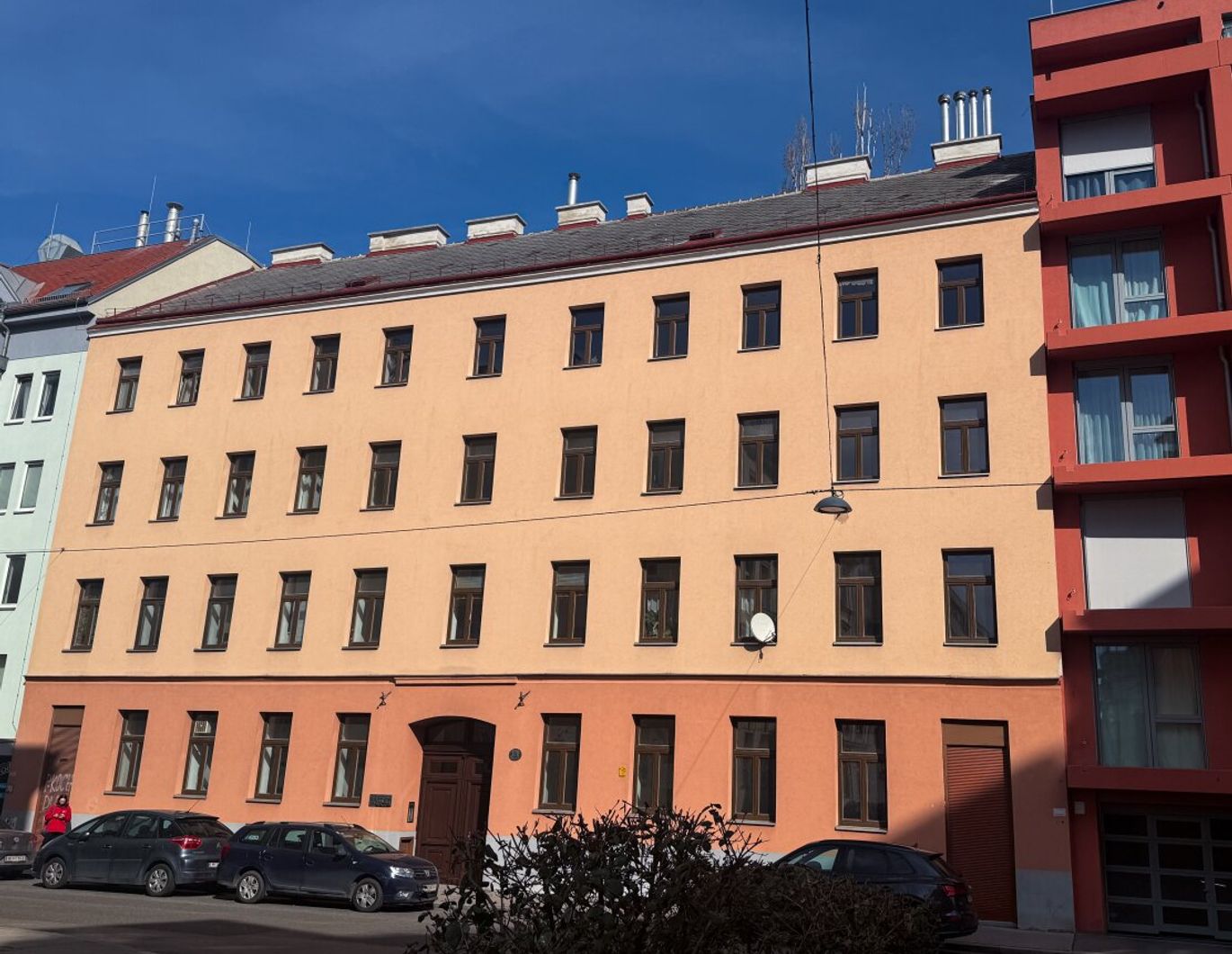 Sanierungsbedürftig und voller Potenzial - 1-Zimmer-Wohnung zum Selbstgestalten!