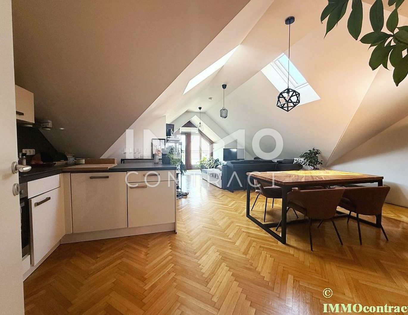Moderne Wohnung im Stadthaus nähe Bahnhof Amstetten