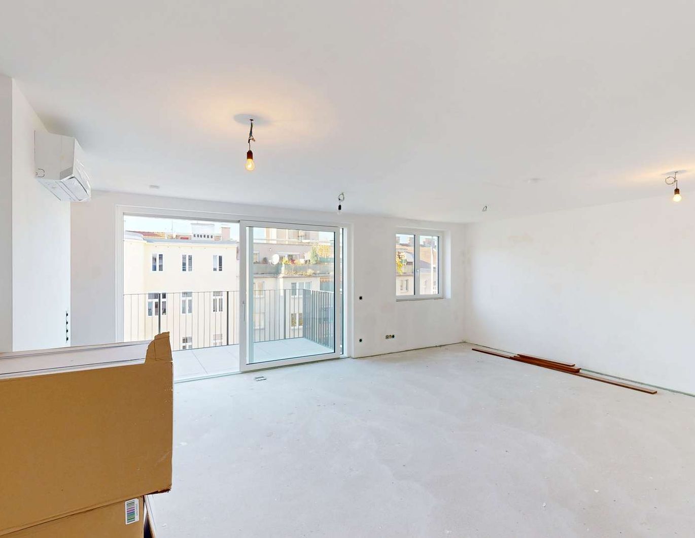 Helle 3 Zimmer Dachgeschosswohnung in Ruhelage