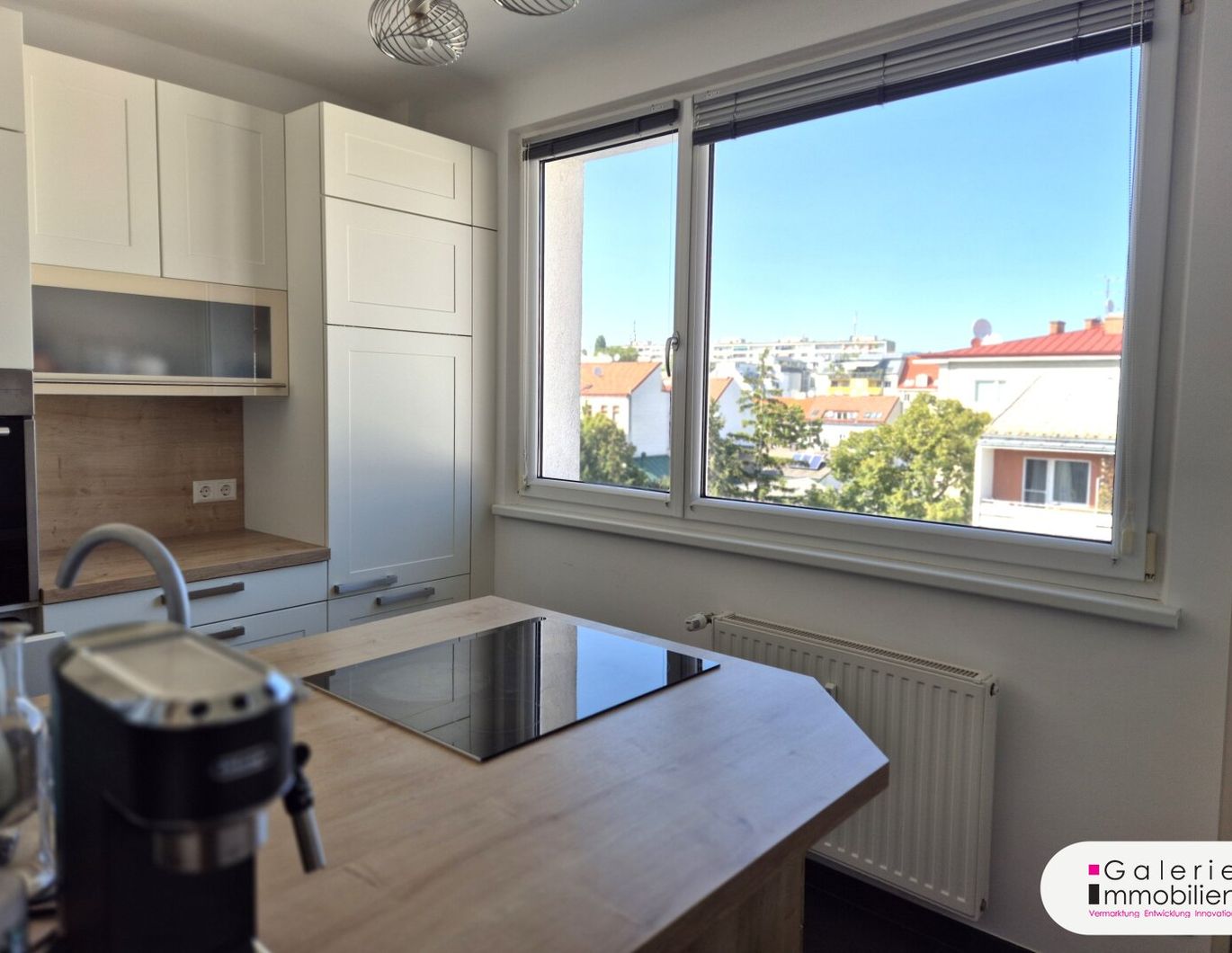 Top-Wohnung mit Loggia - zentral begehbar - Weitblick