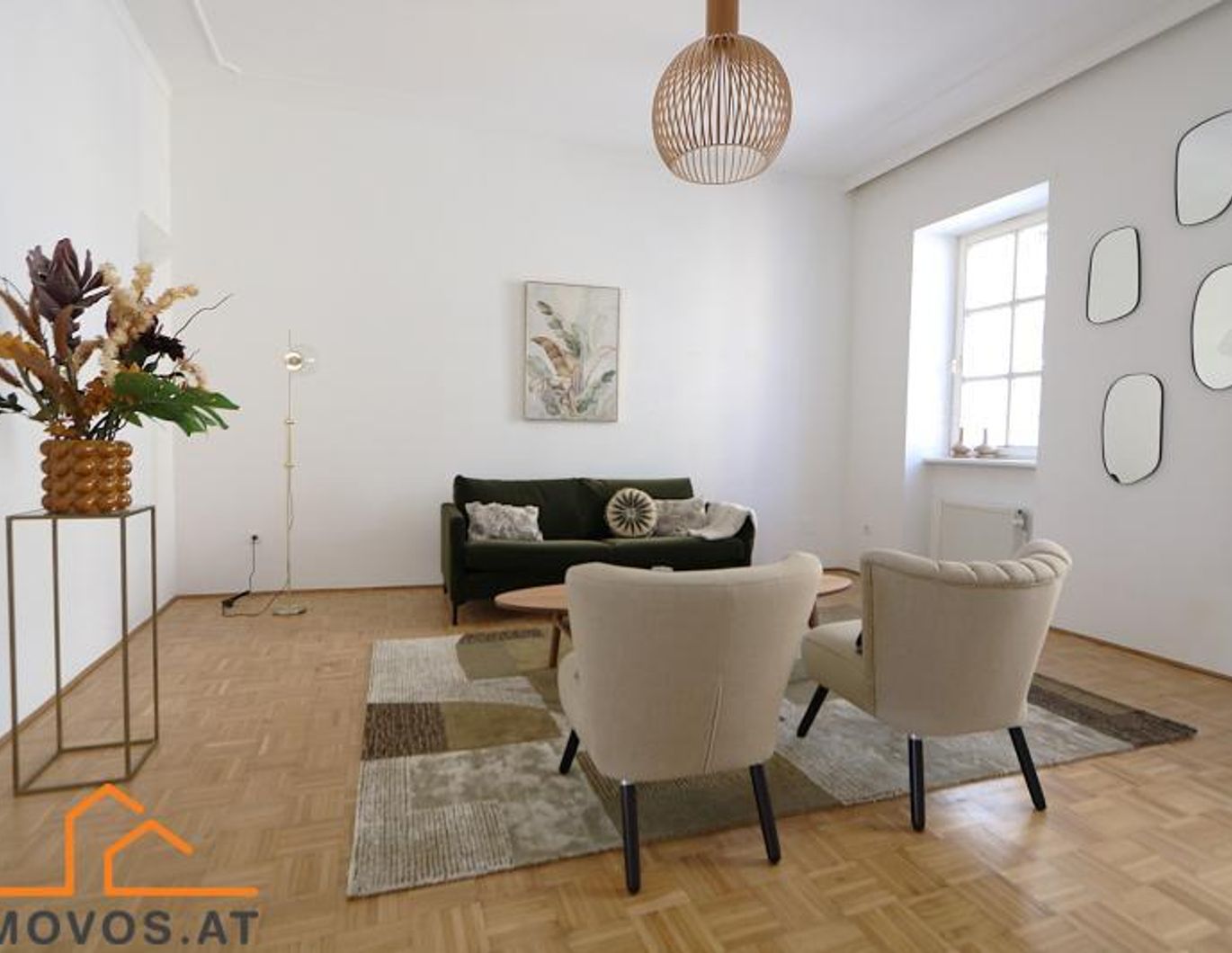 Gelegenheit: 4-Zimmer-Altbau MIT Balkon an der Grenze 7./8 im 2. Lift-Stock