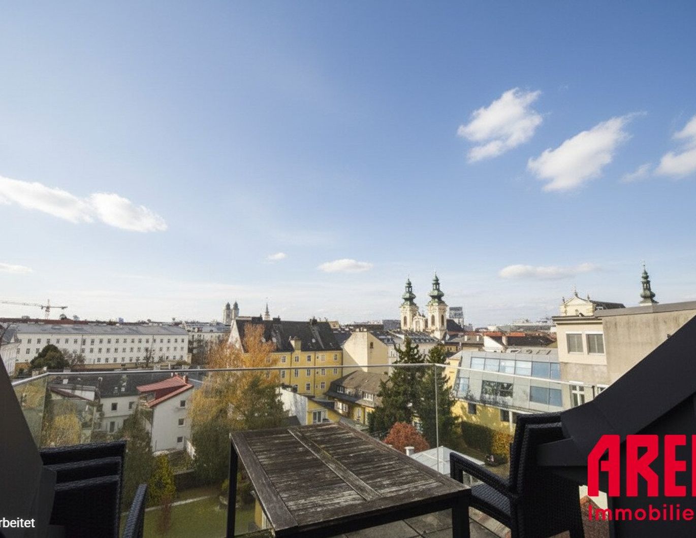 EINMALIG !! WOHNEN ÜBER DEN DÄCHERN VON LINZ - ELEGANTE MAISONETTE-WOHNUNG