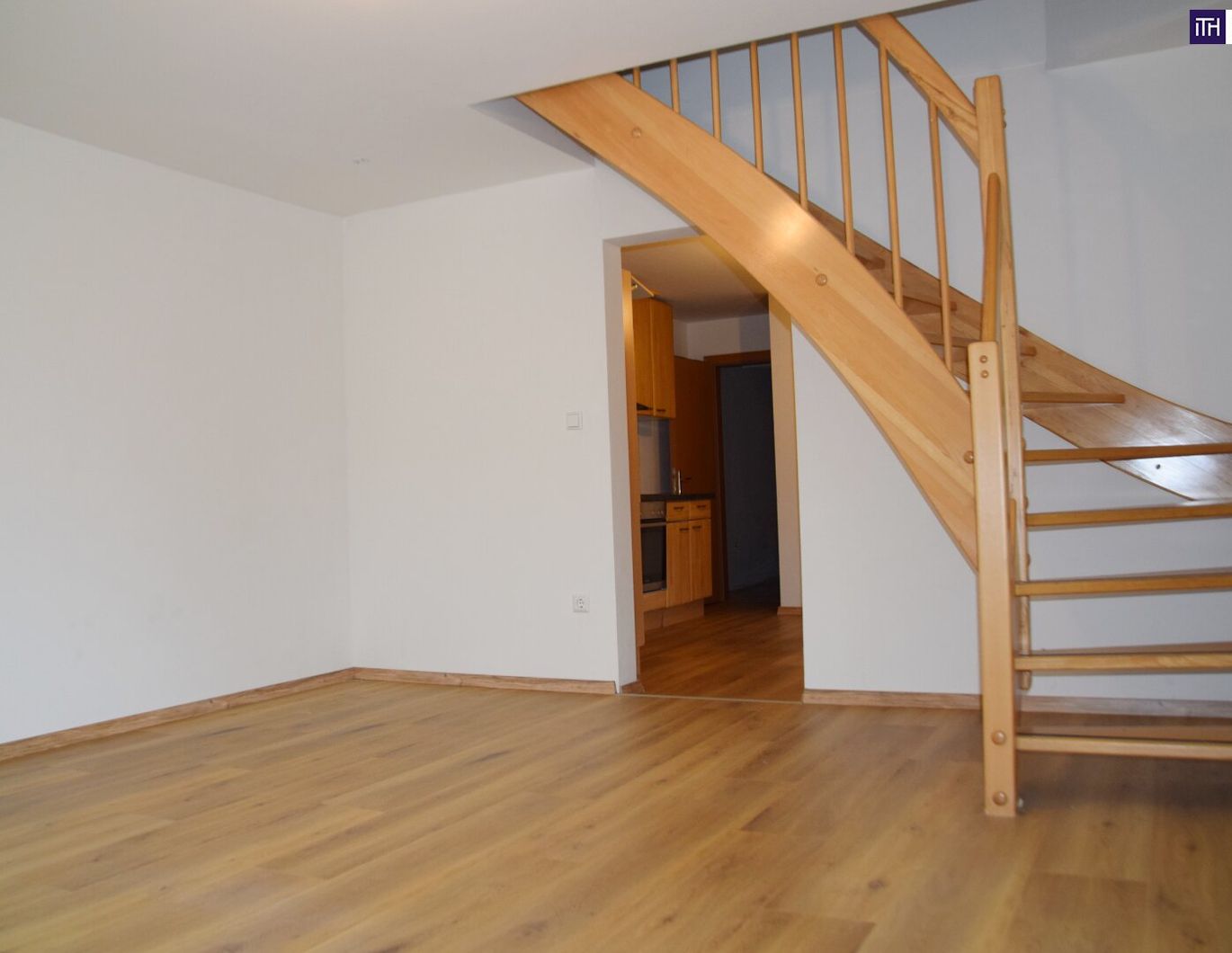 PEFEKT für FAMILIEN!! Charmante Maisonette mit 3 Zimmern inklusive Eigengarten und Einbauküche in Wildon zu unschlagbarem Preis! Bezug ab JUNI 2026 möglich!