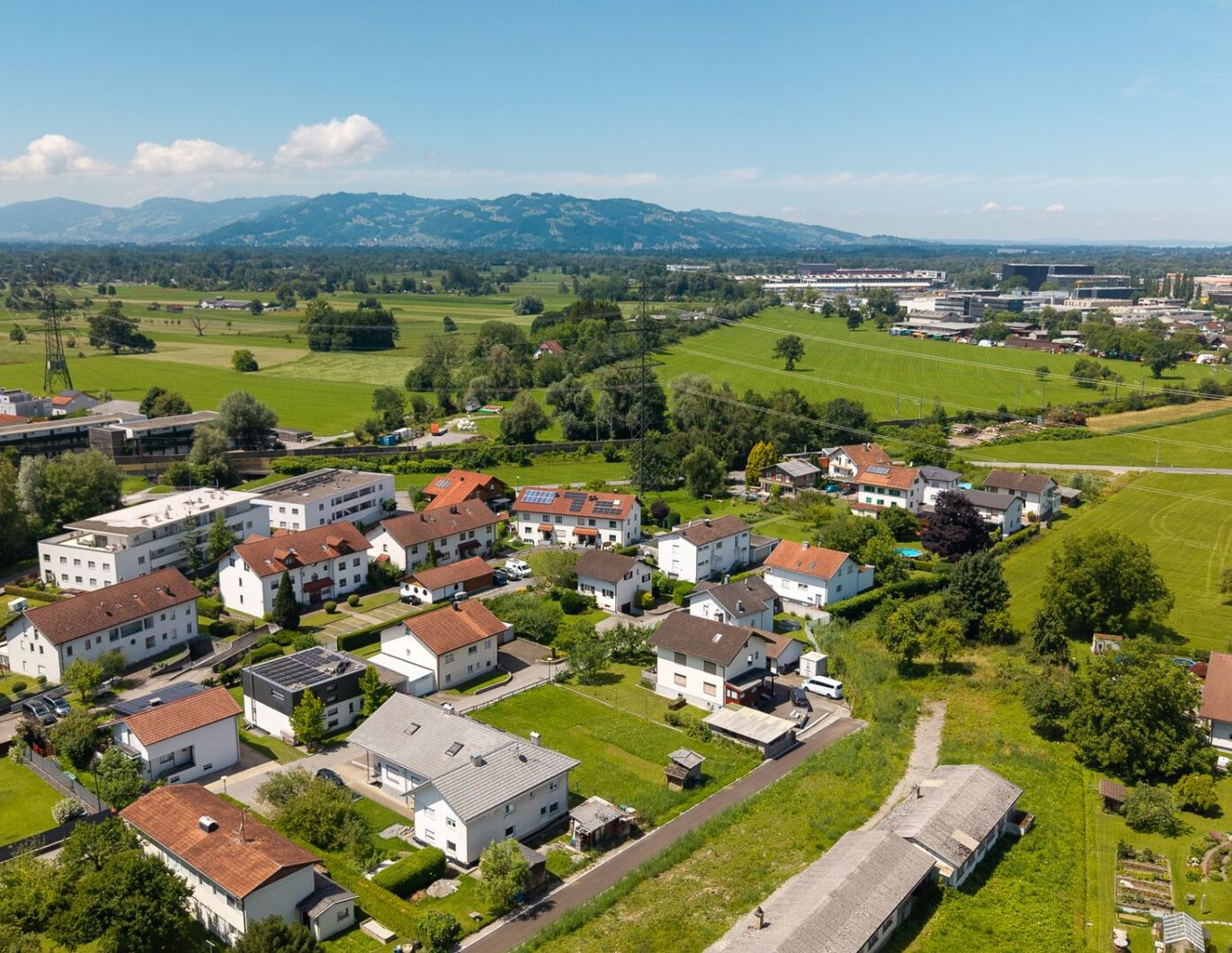 Erstbezug: Doppelhaushälfte in Schwarzach mit Wohnbauförderung