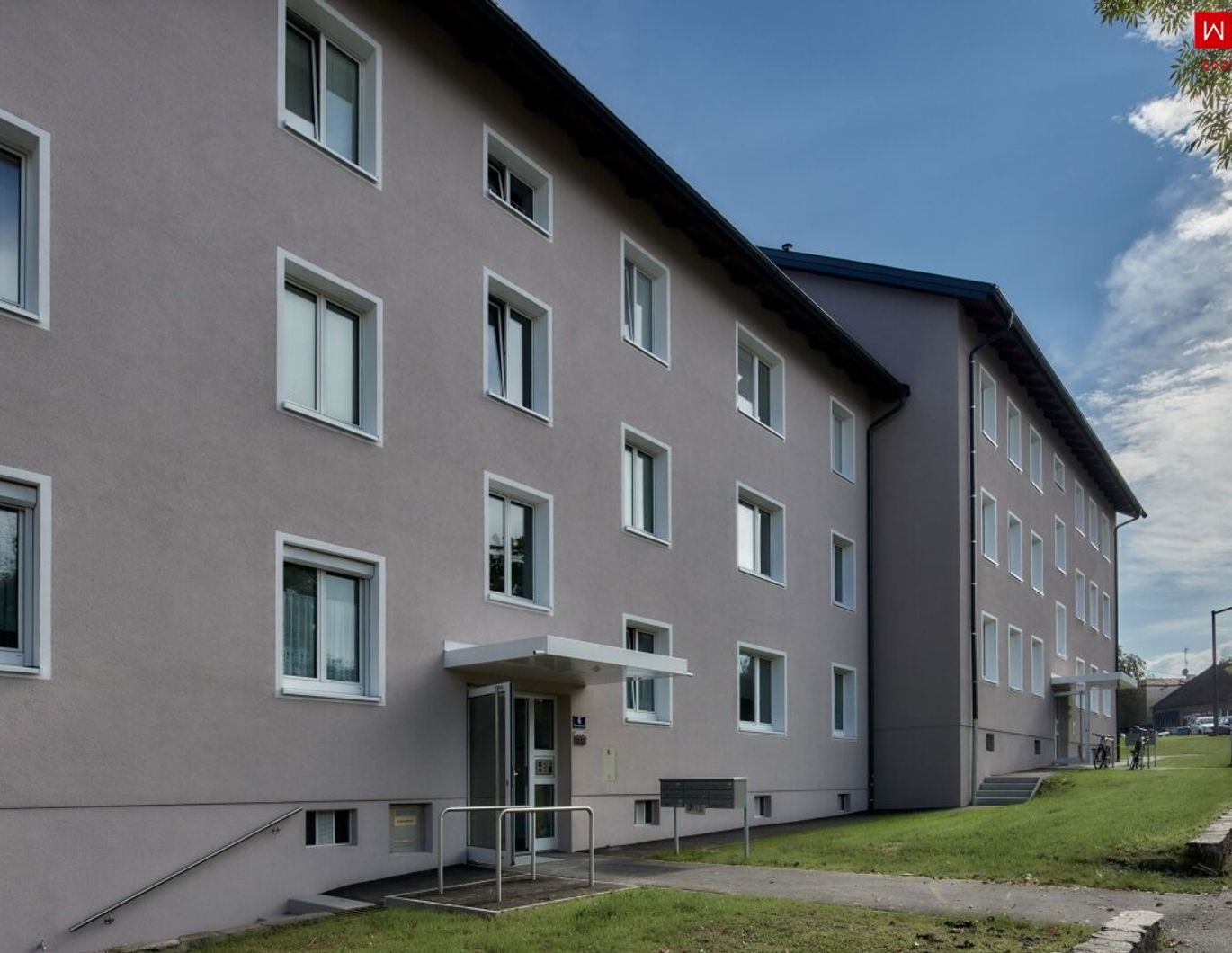 Charmante Wohnung nach Sanierung - Jetzt ersten Eindruck gewinnen! Ried im Innkreis: Ruhig gelegenes Wohnjuwel! Perfekte Lage nahe Krankenhaus, Messegelände & Nahversorgung!