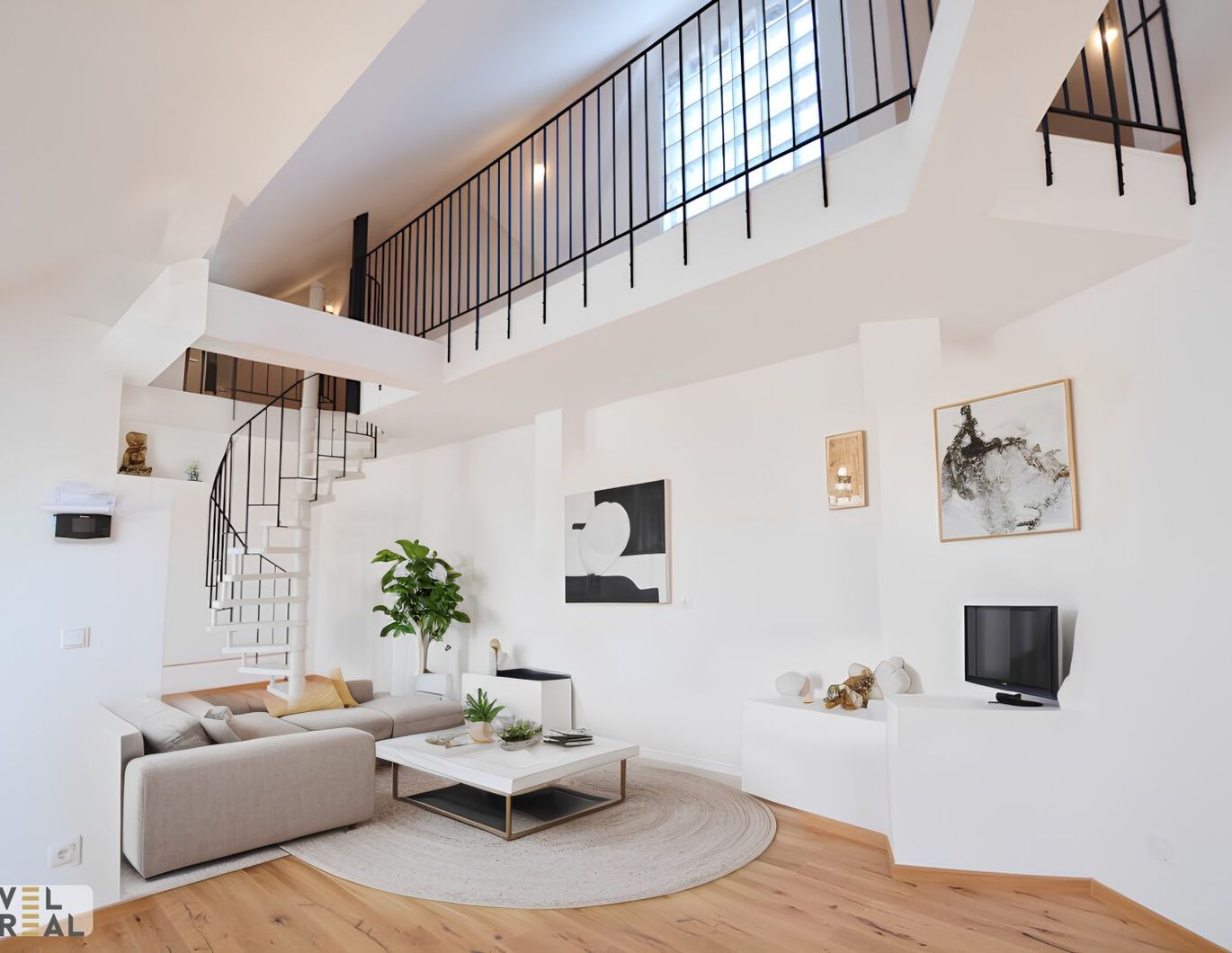 Lichtdurchflutete Dachgeschoßwohnung in Top-Lage von Wien