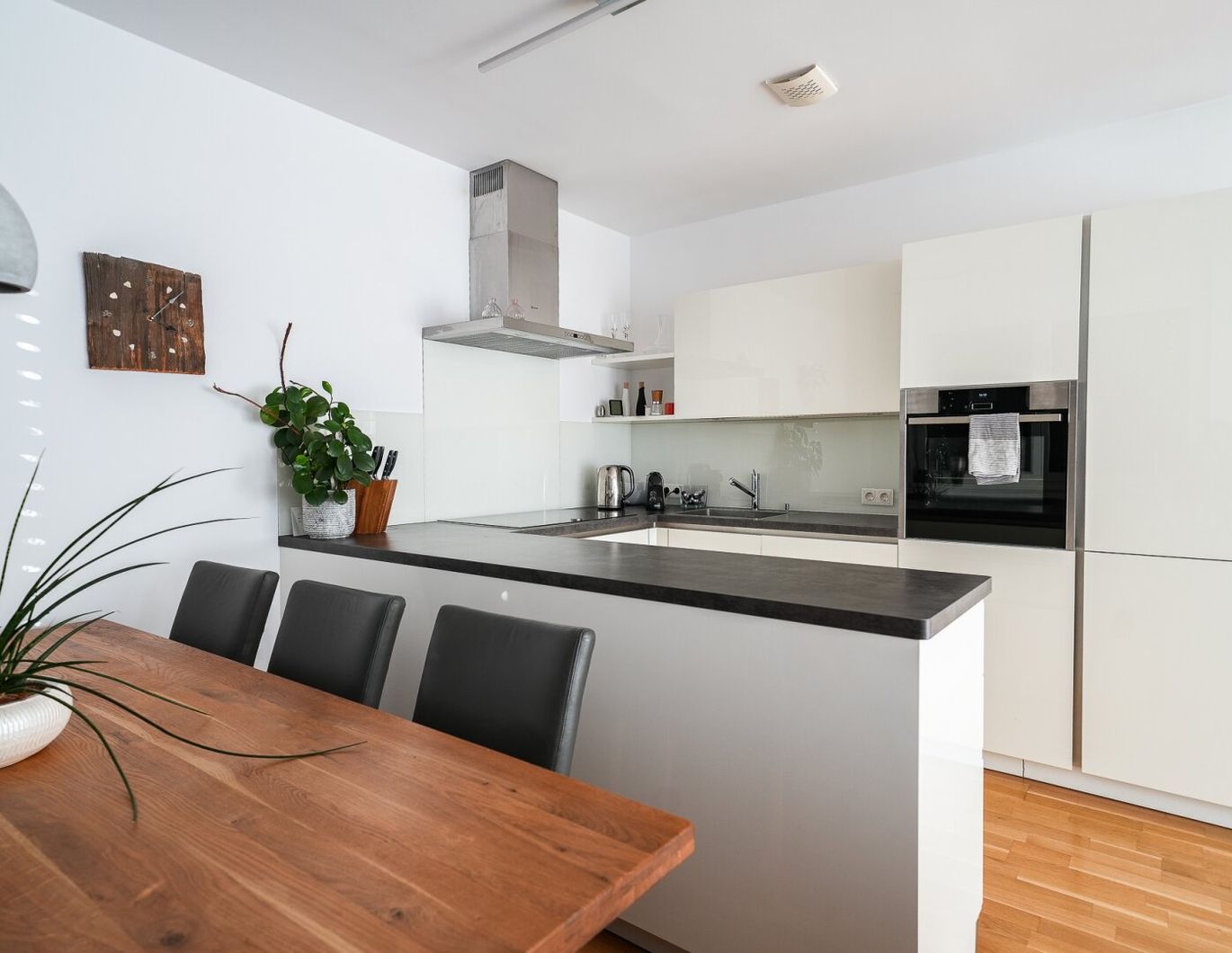 WATTENS - Moderne 4-Zimmerwohnung in hochwertiger Passivhaus-Wohnanlage