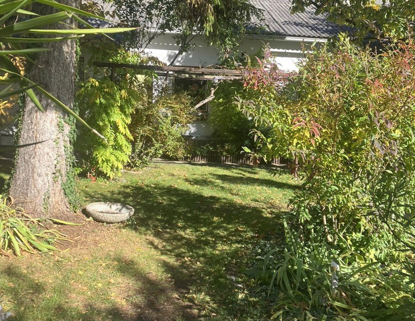 Schönes Grundstück mit älterem Wohnhaus in Gumpoldskirchen