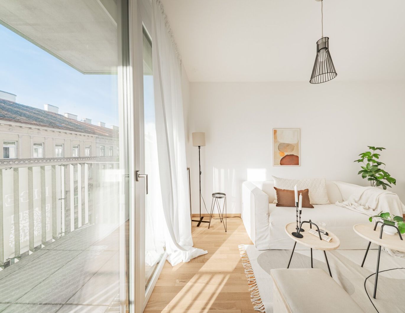 SCHÖNER WOHNEN >> geräumige, neue 2-Zimmer Wohnung mit idealer Anbindung in die Innenstadt >> U4 / U6