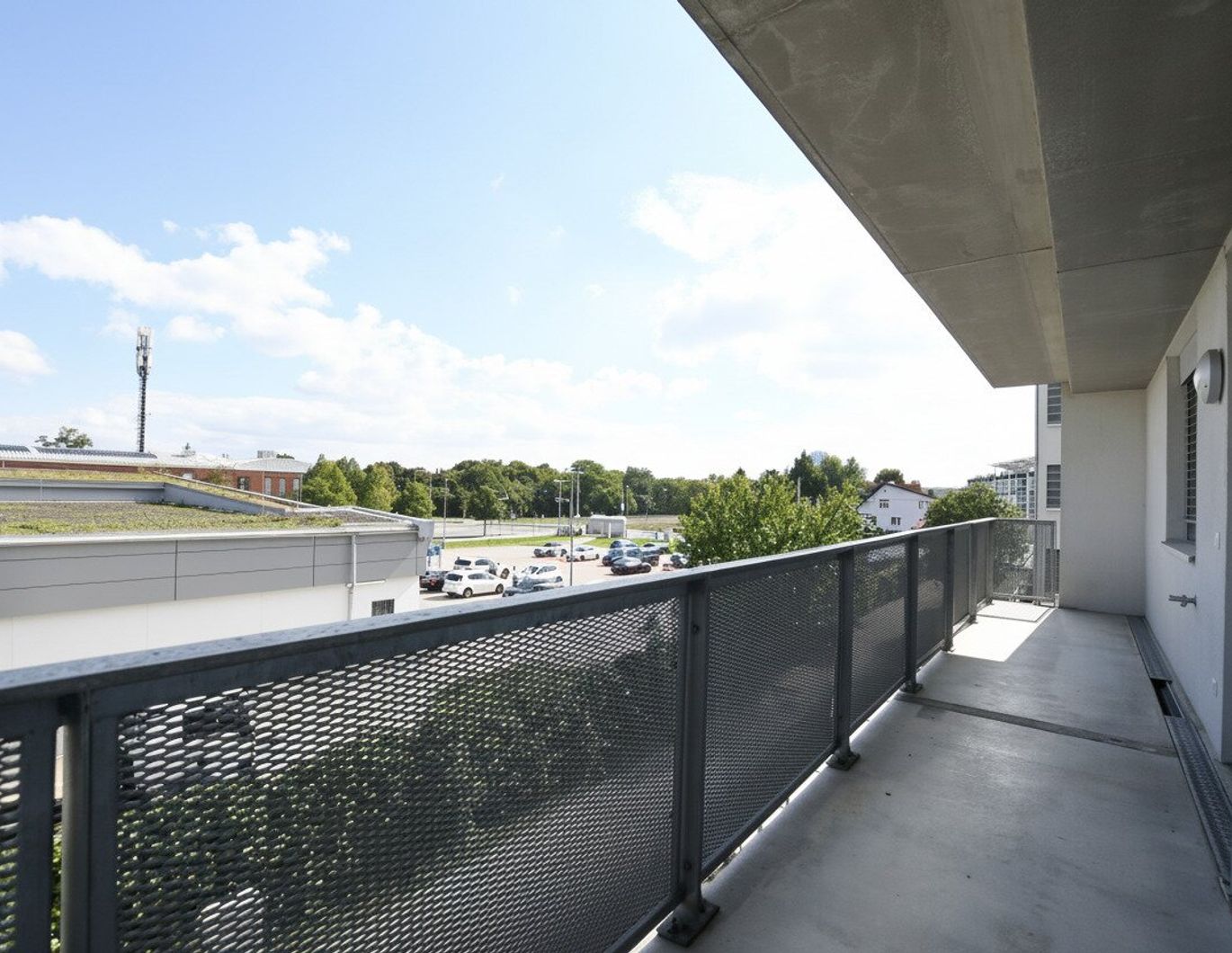 Charmante 3-Zimmer Wohnung mit Balkon nahe Siemens AG