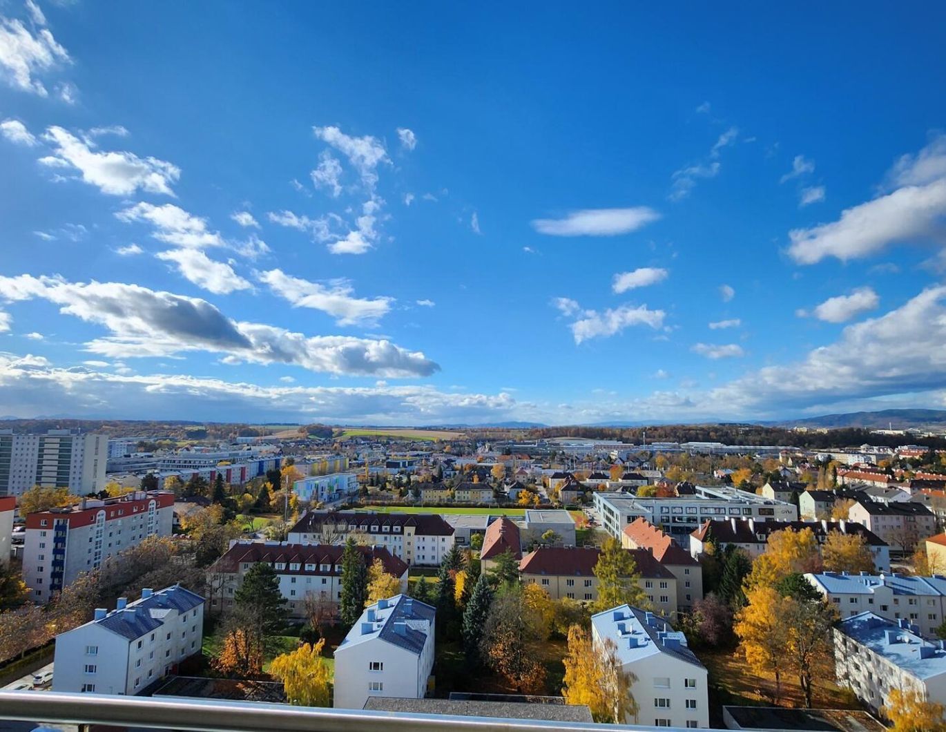 PROVISIONSFREI! SPRATZENER KIRCHENWEG 38!
