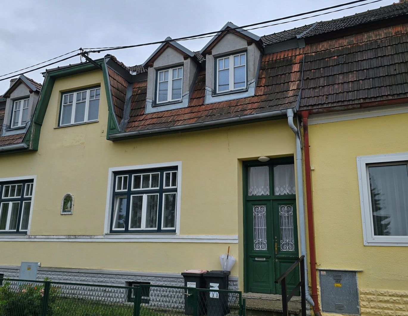 Haus mit Flair und ruhigem Landleben in einer dynamischen Ortschaft