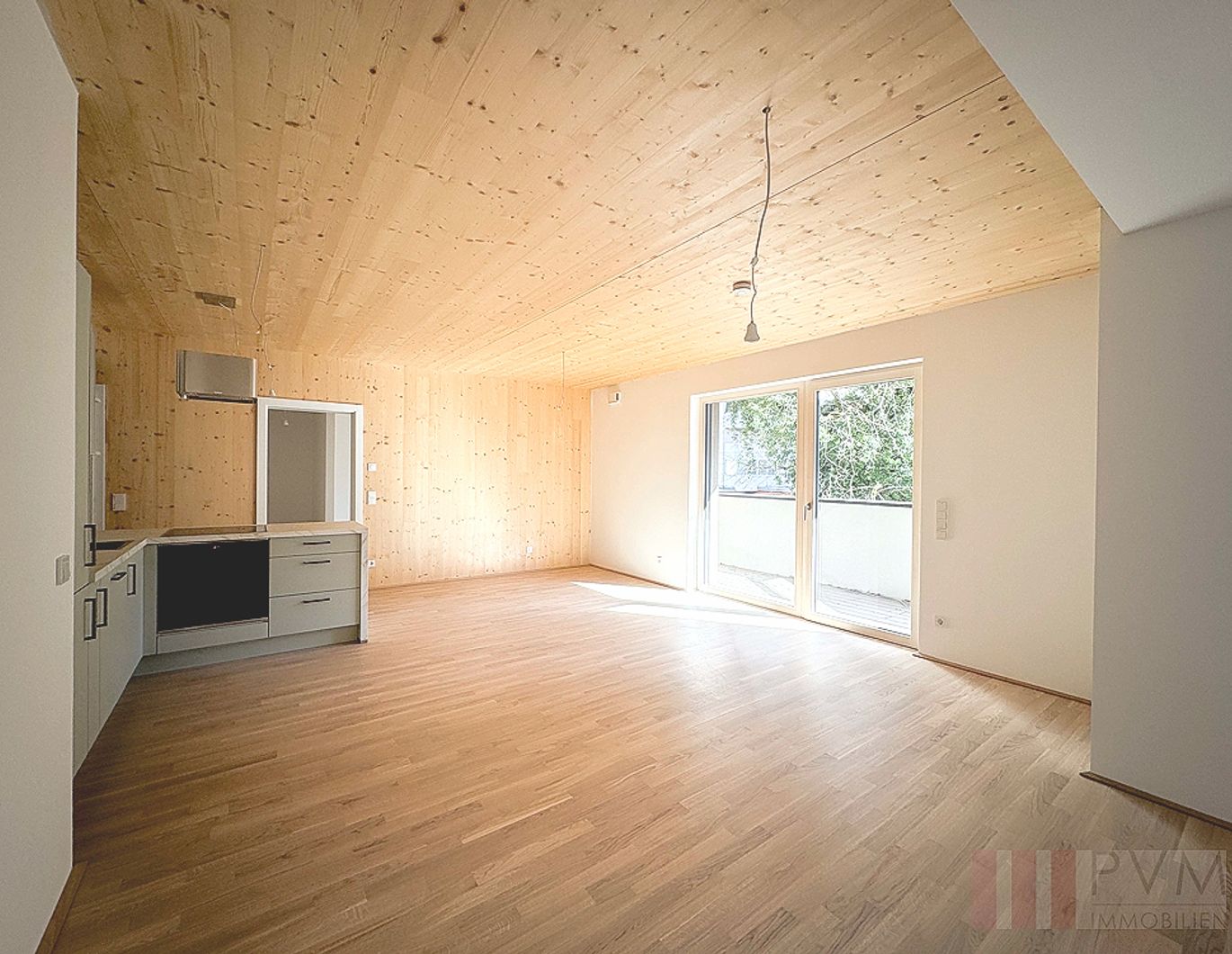 2 - ZIMMER MIT BALKON IN ELISABETH-VORSTADT  ERSTBEZUG!