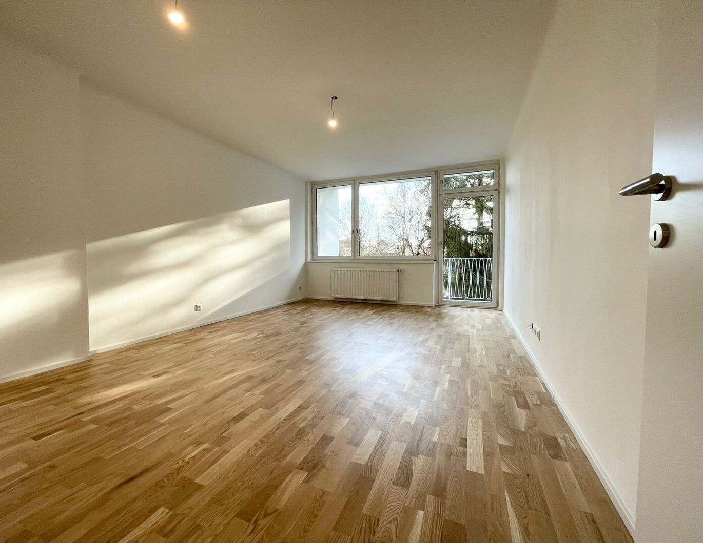 Charismatische 3-4 Zimmer-Wohnung nach Komplettrenovierung in St.Peter/Graz