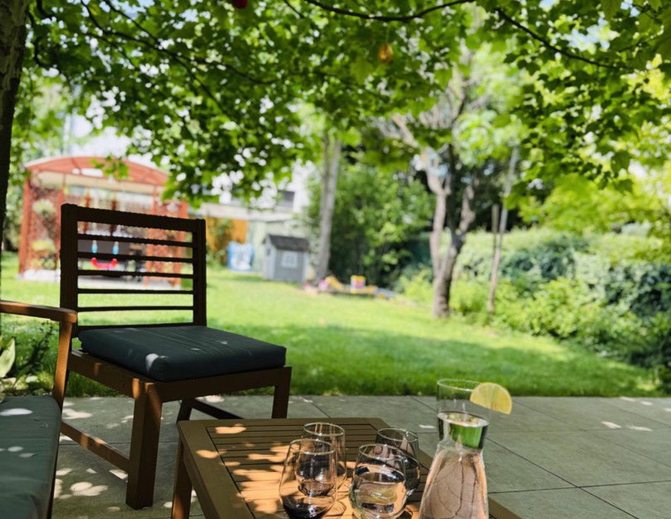 Familientraum mit Top Anbindung (U1) - Einfamilienhaus mit großem Garten