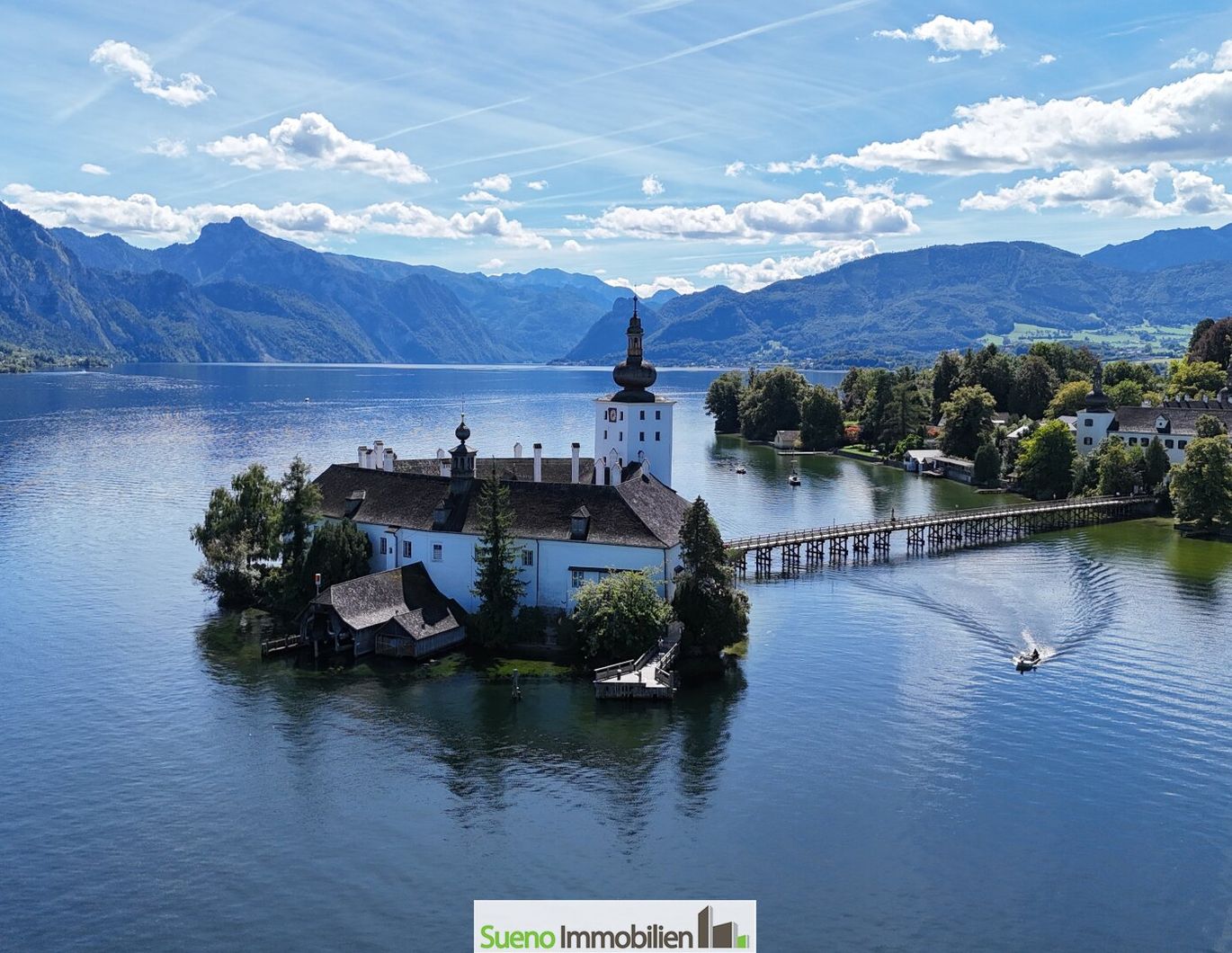 Premium-Penthouse in Gmunden mit moderner Architektur & großzügigem Balkon