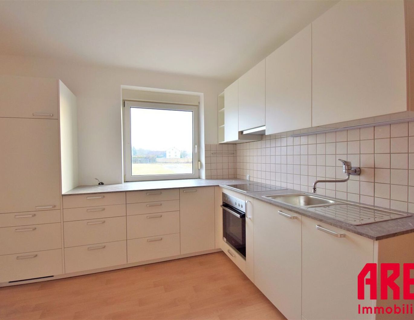 GEMÜTLICHE 3 ZIMMER WOHNUNG IN LINZ