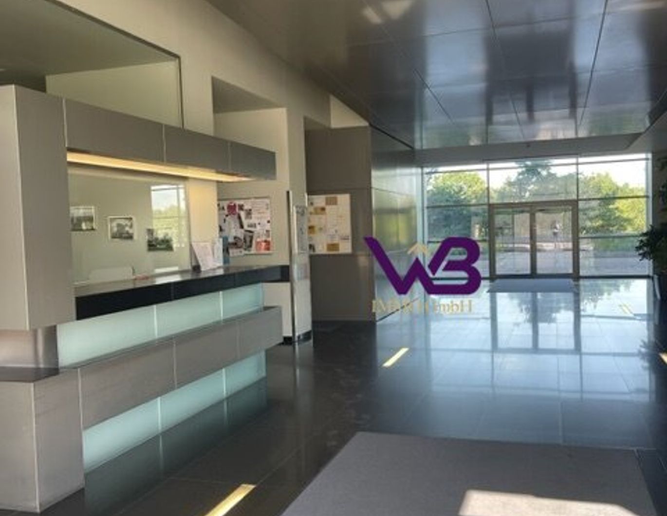 Mischek Tower- 2 Zimmer- Wohnung mit Loggia bei der UNO City.