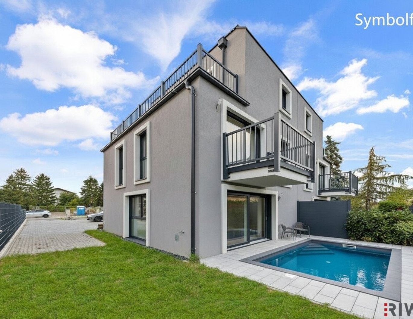 *Niedrigenergiehaus*EXKLUSIVE Ausstattung*ERSTBEZUG*inklusive 1 Stellplatz