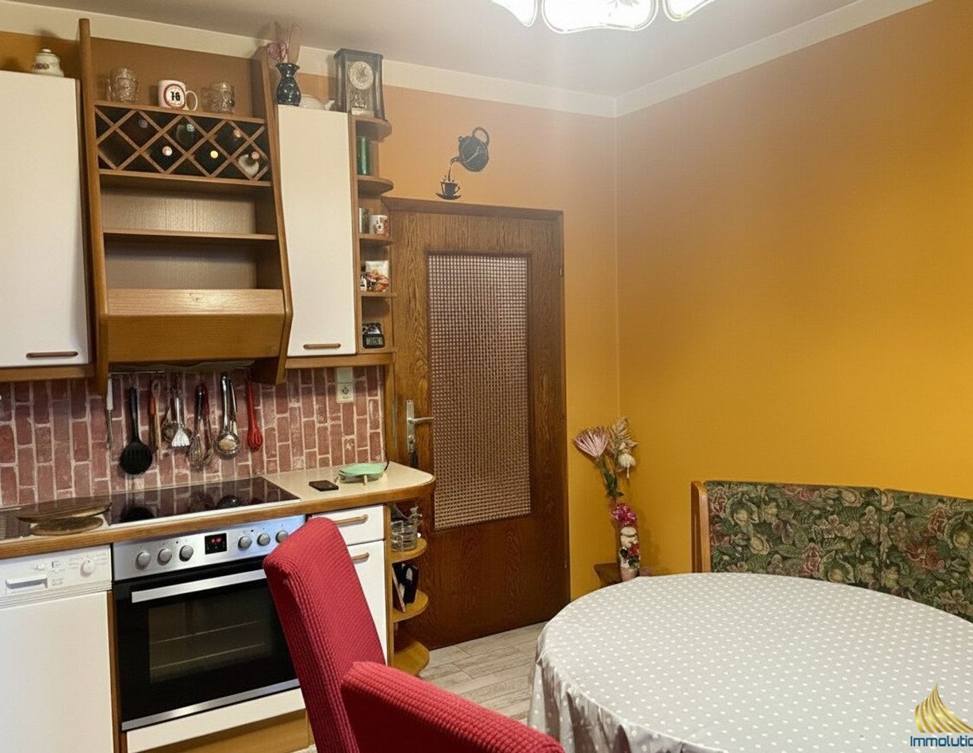 Altbau-Einfamilienhaus - zum Sanieren und individuell gestalten