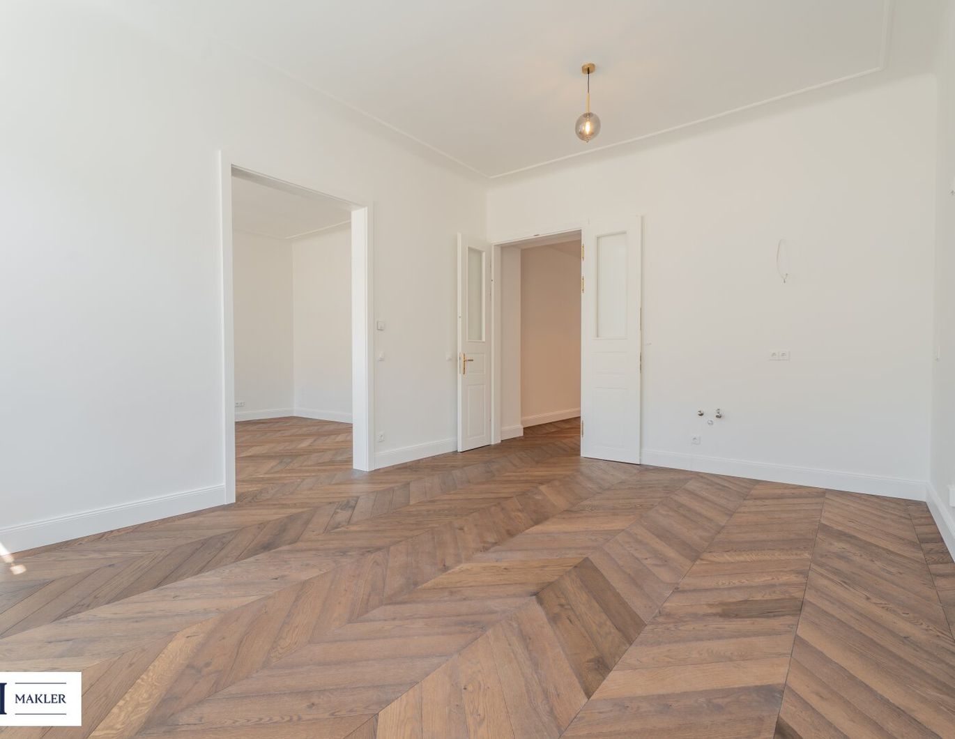 Großzügiger 3-Zimmer-Erstbezug mit Loggia - durchdacht, hell & familienfreundlich