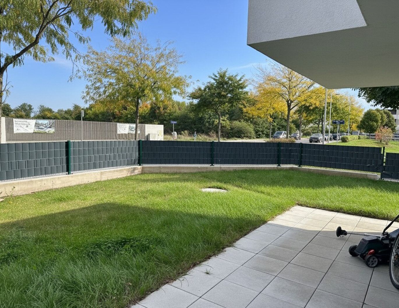 ZWEITBEZUG 2 Zimmer ECK-GARTEN-Neubauwohnung