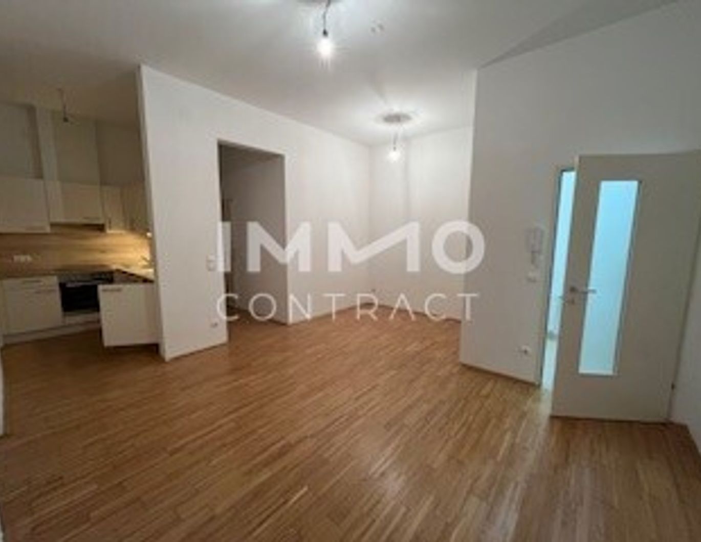 Wohnung in Zentrum Nähe wunderschönem Altbau!