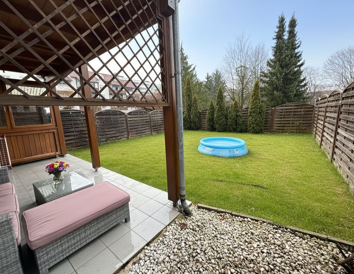 Premium-Eigentum in Wels! Gartenwohnung mit Hauscharakter, privatem Zugang und exklusive Ausstattung