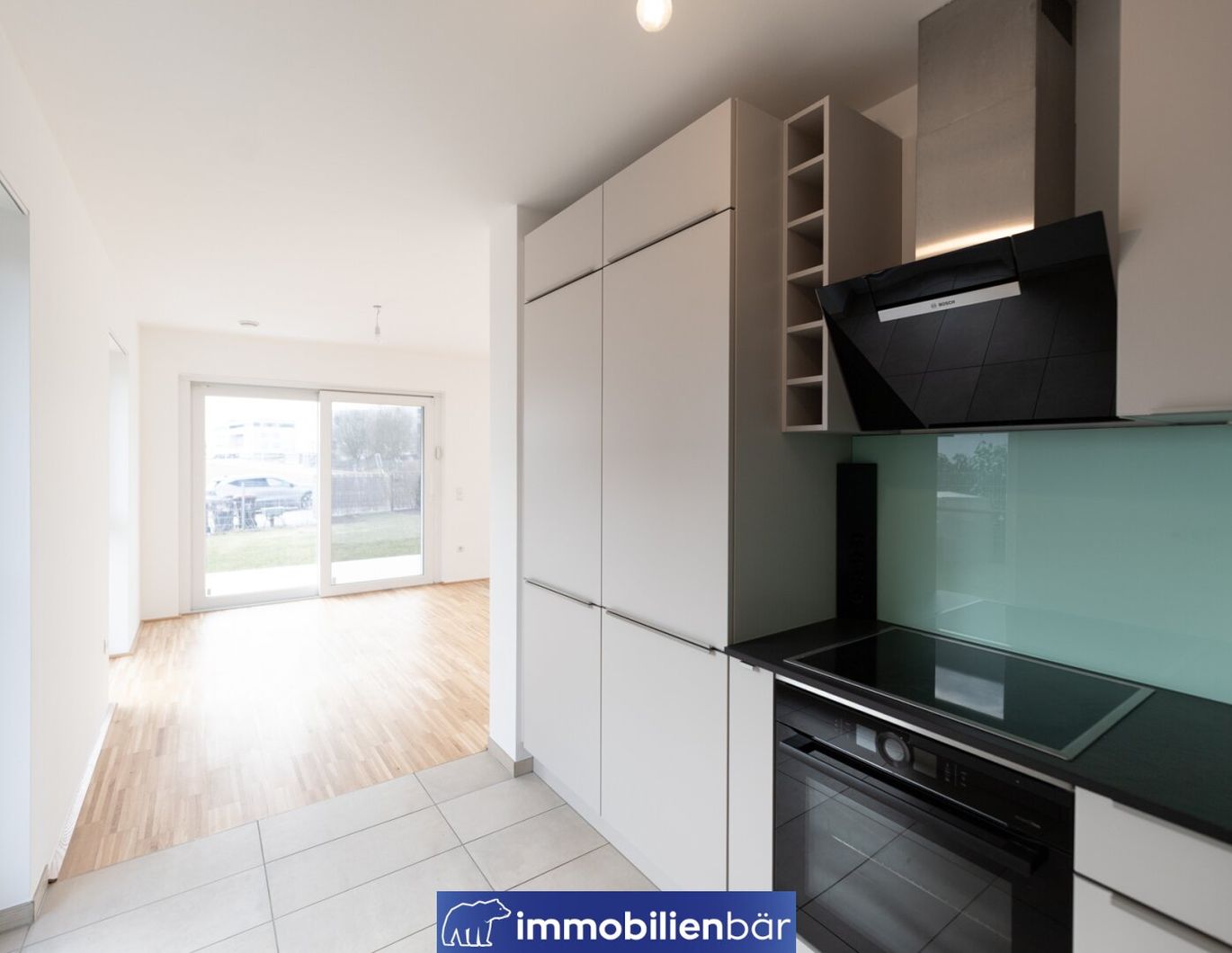 Perfektes Familiendomizil mit PV-Anlage, Speicher und Wallbox - ab sofort zu mieten