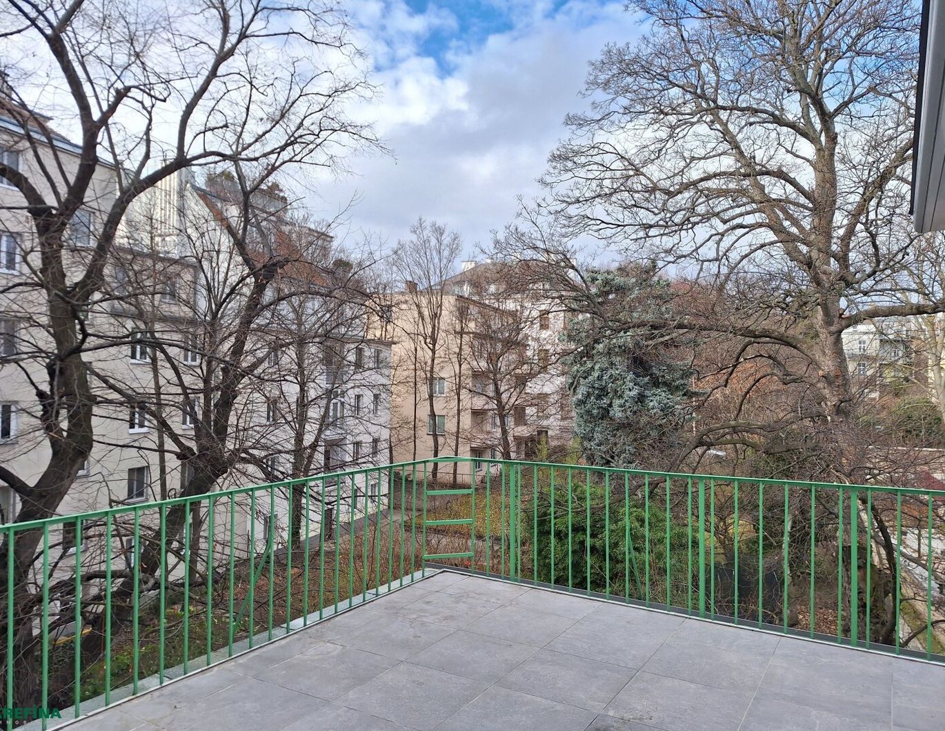Döblinger Hauptstraße: Stilvolle Beletage - Terrasse - Hervorragende Infrastruktur und Verkehrsanbindung