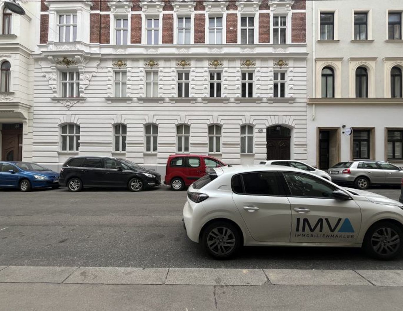 Bandgasse / unbefristet vermietet / 3 Zimmer Wohnung in Bestlage