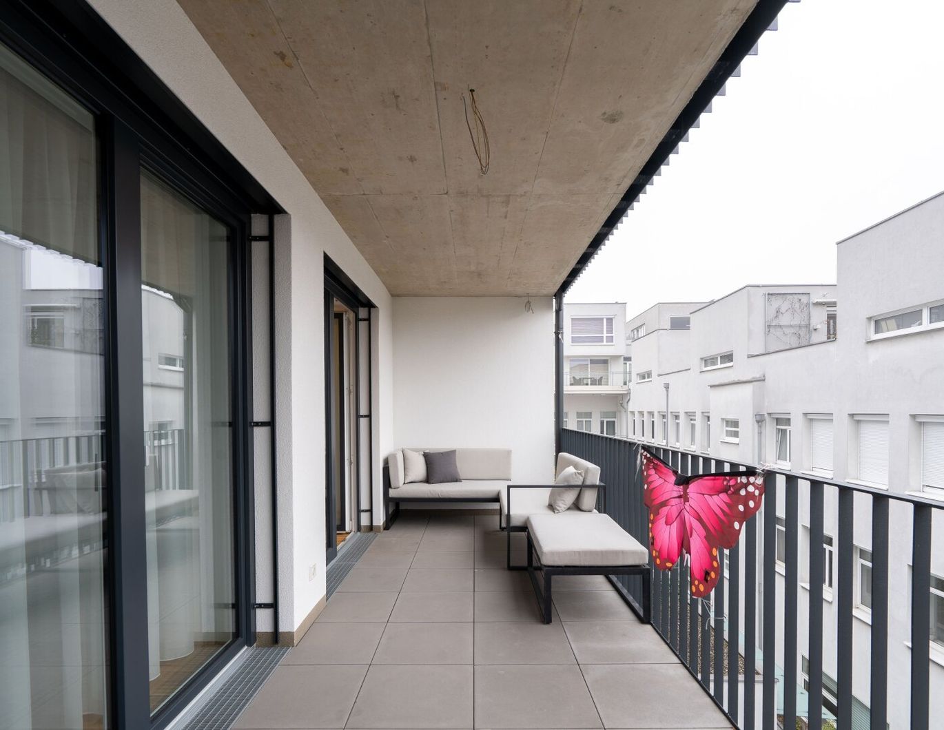 Traumhafte, vermietete 3-Zimmer-Wohnung mit Balkon zu kaufen, Nähe Hessenpark