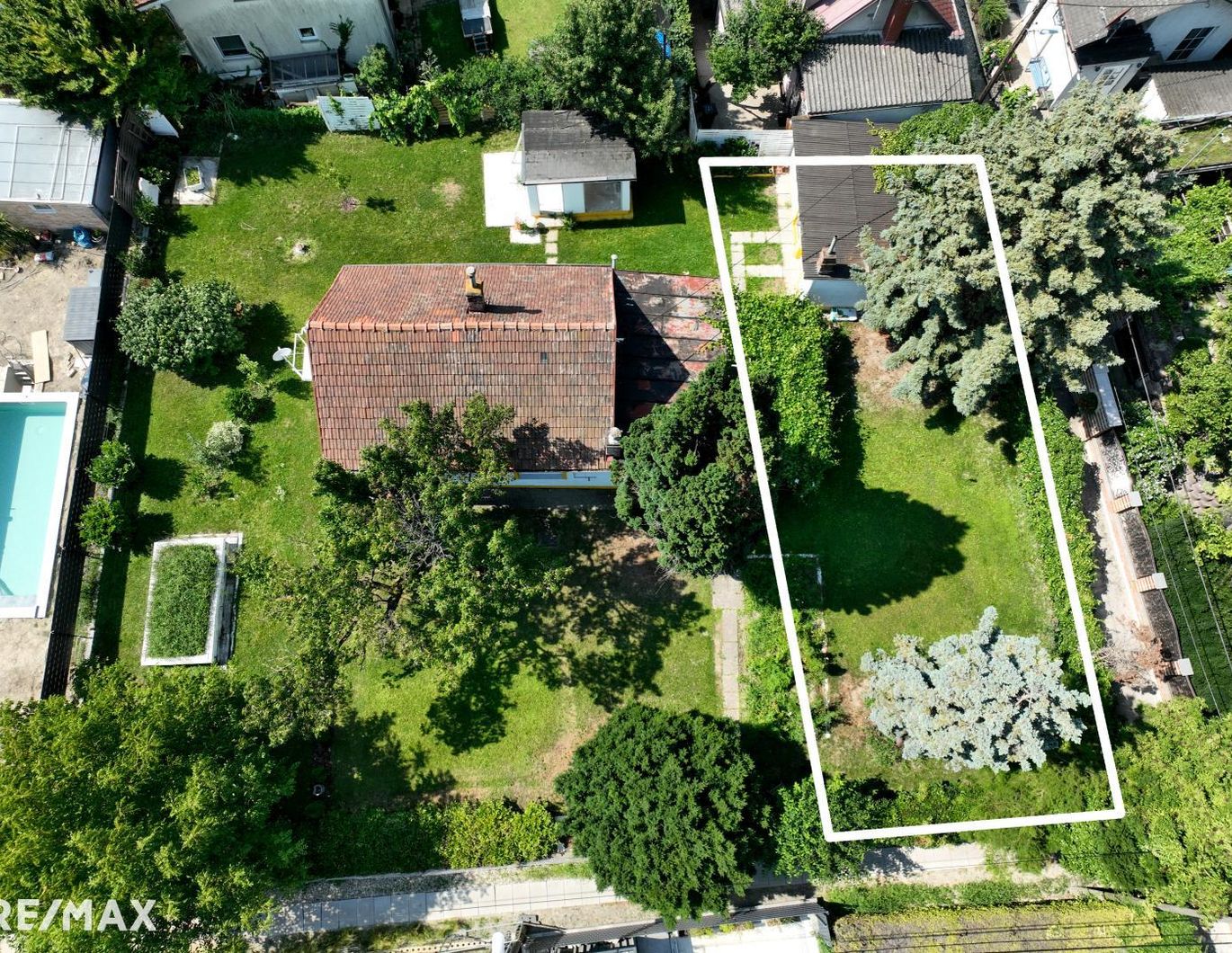Seltene Gelegenheit - Simmeringer Kleingarten mit 221 m² Eigengrund - keine Pacht - ganzjähriges Wohnen erlaubt!
