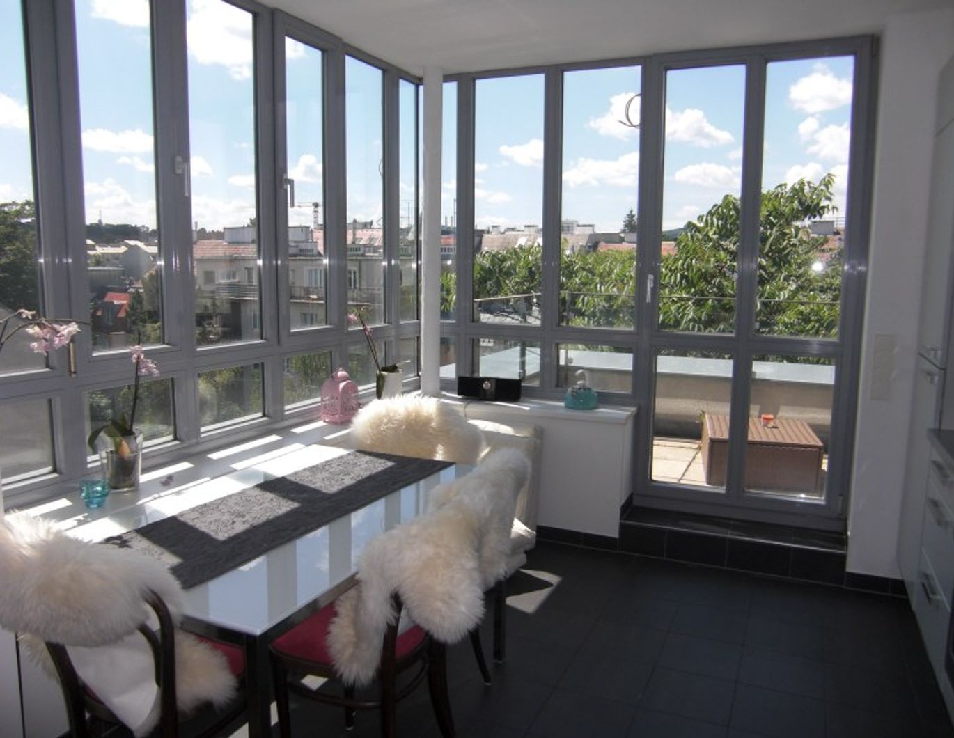 UNBEFRISTETE Dachterrassenwohnung in der Obkirchergasse Nähe Sieveringerstraße