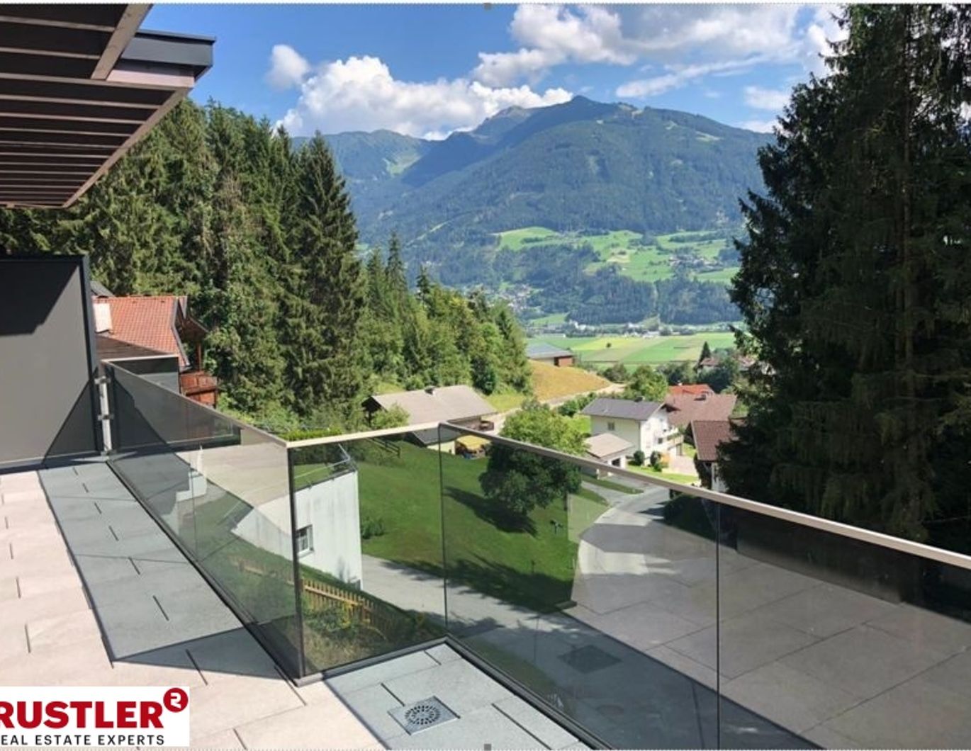 Stilvolle Wohnung in Vomp mit Terrasse & traumhaftem Ausblick