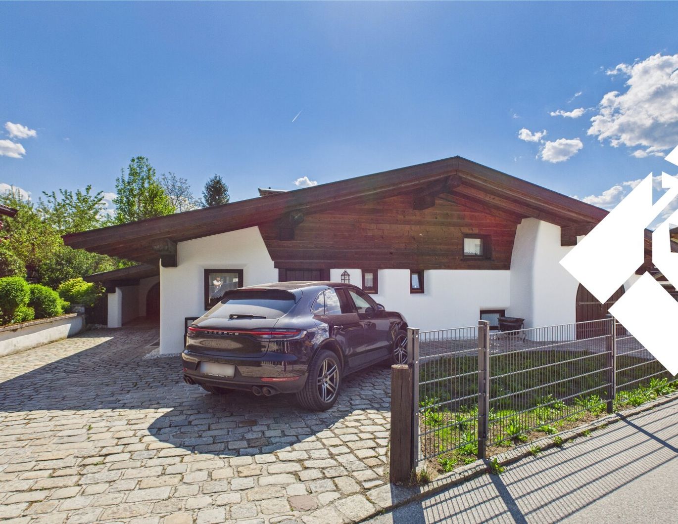 Tiroler Landhaus in alpiner Idylle im Kurort Bad Häring