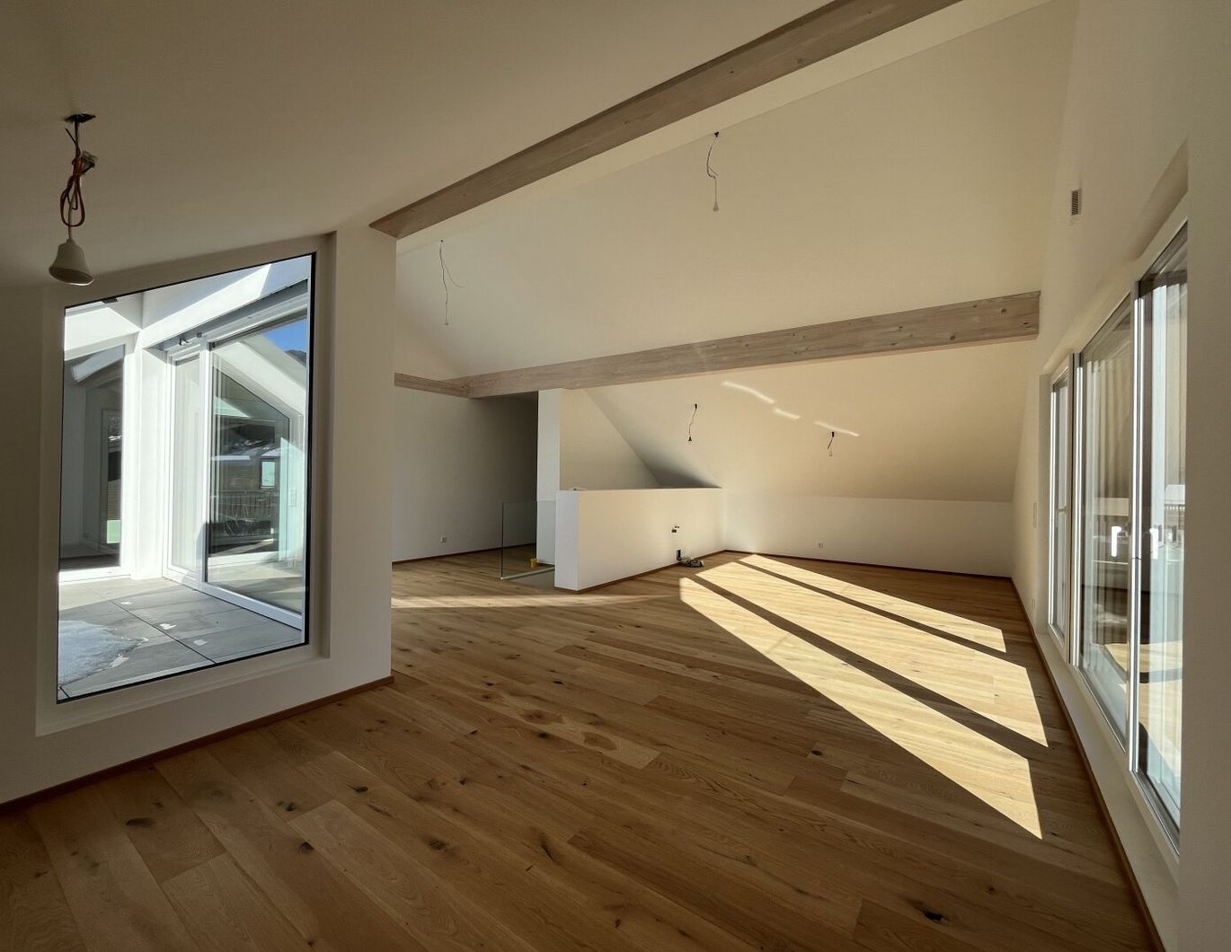 Großgmain: Offen geschnittene 2,5-Zimmer-Neubauwohnung mit Lift direkt in die Wohnung!